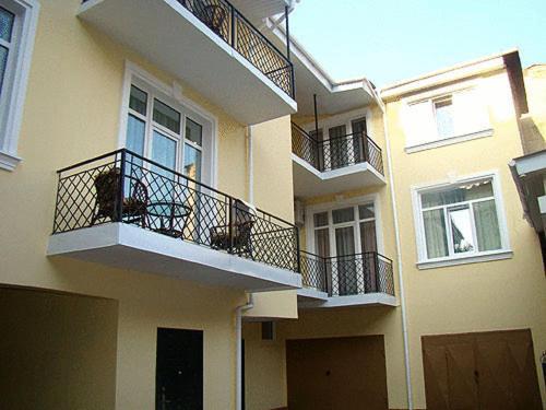 Ferienwohnung Club City House Klumba Odessa Exterior foto