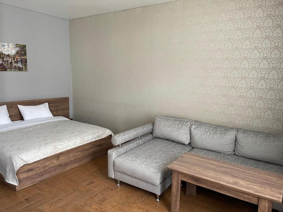 Ferienwohnung Club City House Klumba Odessa Exterior foto